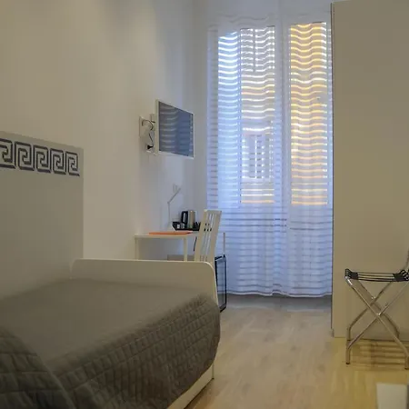 Vespahouse 4* Řím