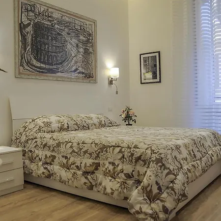 Vespahouse 4*